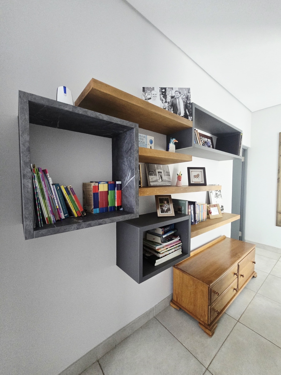 4 Bedroom Property for Sale in Kingswood Golf Estate Western Cape